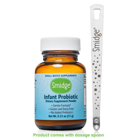 Smidge Infant Probiotic Powder with spoon