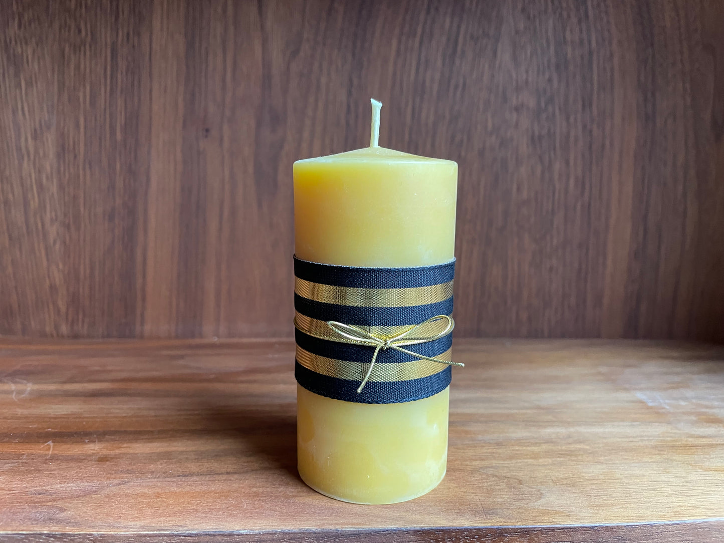 Medium Signature Pillar- 100% Pure Beeswax Candle